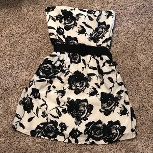 Ann Taylor LOFT Floral Belted Dress NWT